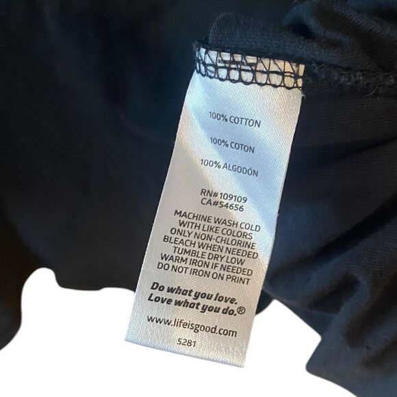 Sold! Life is Good Sz XL Women’s Black Puppy Dog Be The Person Crusher Tee - Picture 5 of 5